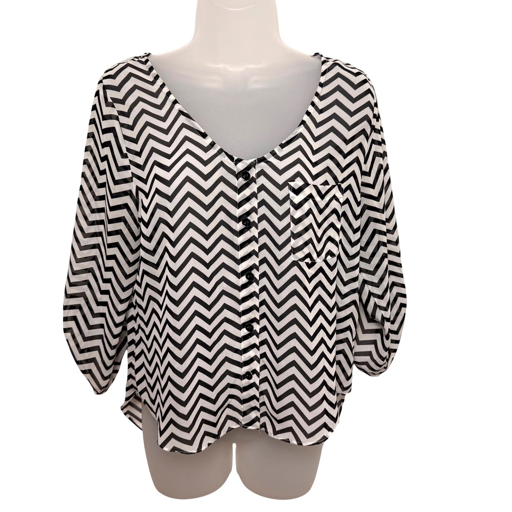 Poetry Chevron Sheer Blouse M Black White High Low Boho Flowy Button Top 3/4